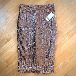 NWT Sparkle and Shine Bar III Sequin Bronze Pencil Skirt - XS New Holiday